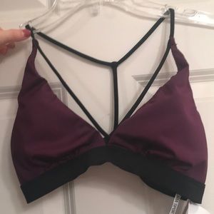 Victoria Sport Bra